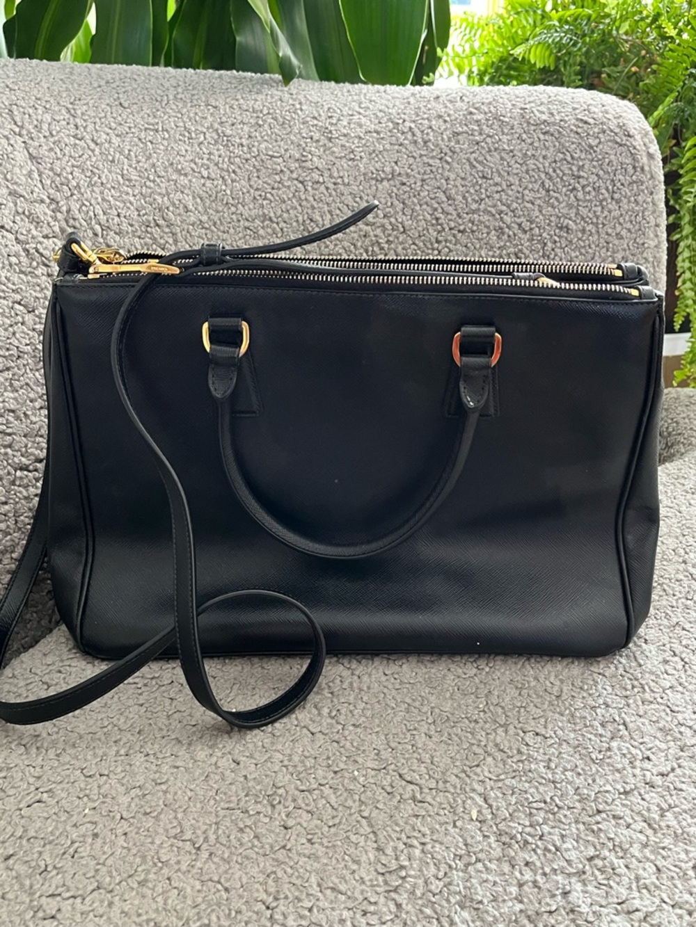 Prada Black Saffiano Satchel with Gold Hardware - Picture 6 of 6